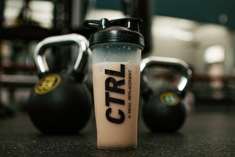 PRE AND POST WORKOUT NUTRITION